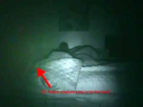 Scary videos: Ghost caught on tape in haunted house | Scary ghost videos by Paranormal Cam