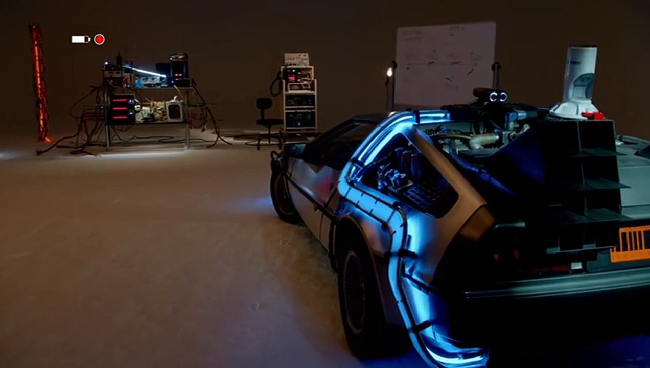 Retour vers le Futur : Teaser Doc Brown Saves The World