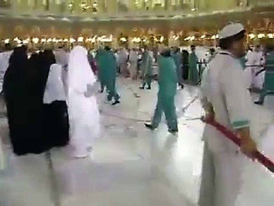 کوئی کنجوس ہی ہو گا جو اس ویڈیو کو شئیر نہیں کرے گا