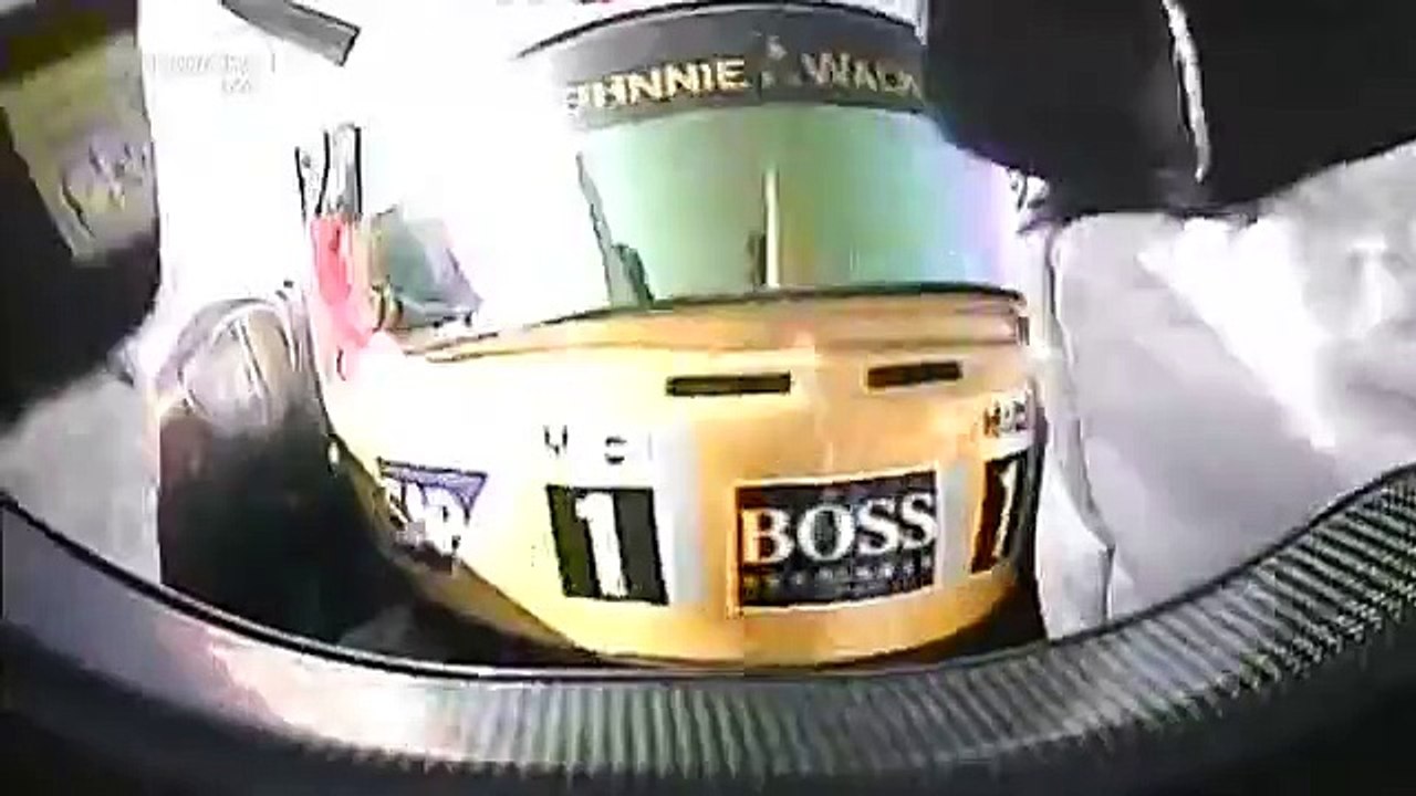 2007 Bahraini GP- Felipe Massa Victory Lap, Ham...