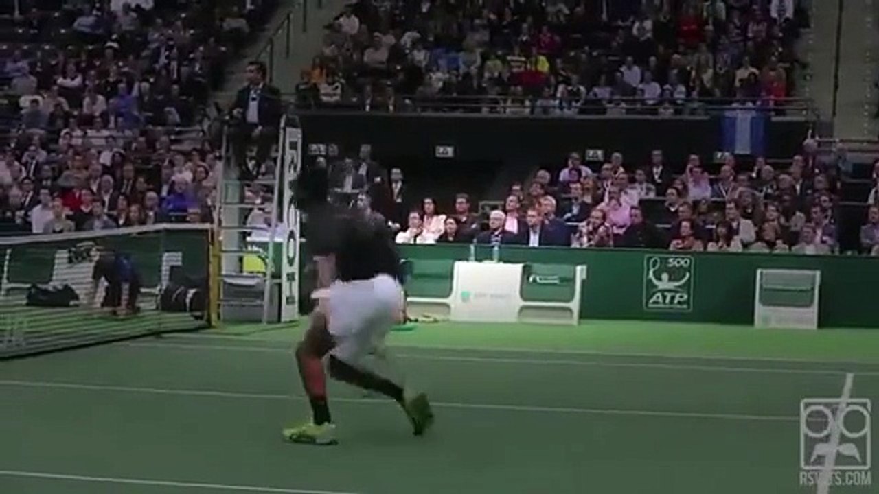 Gael Monfils: Tennis Trick Shot Master