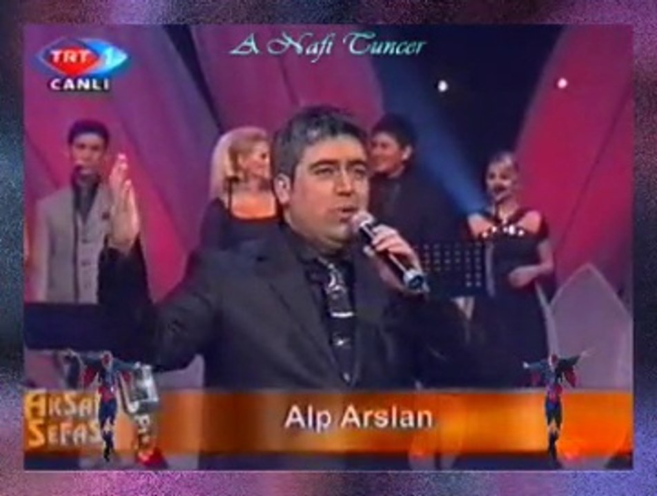 Alp ARSLAN *Eğilmez Başın Gibi Gökler Bulutlu Efem*