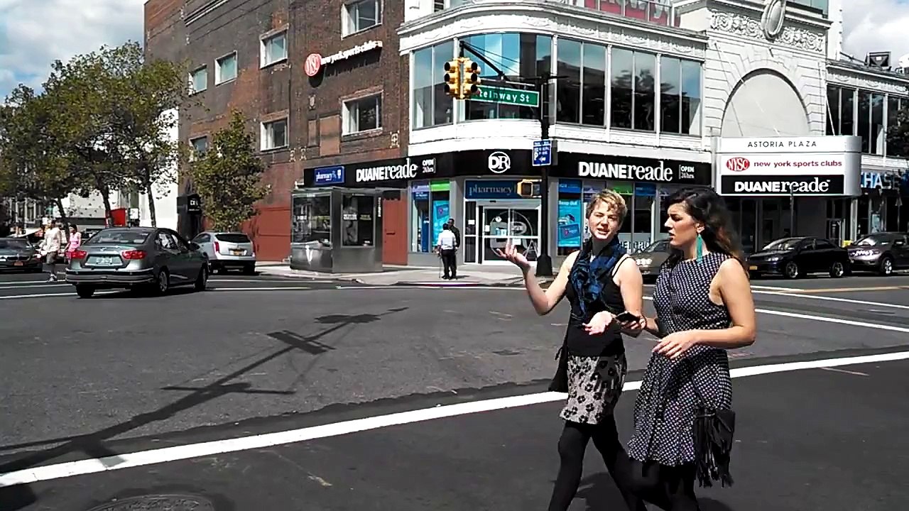 Motorola DROID RAZR M 720p video sample