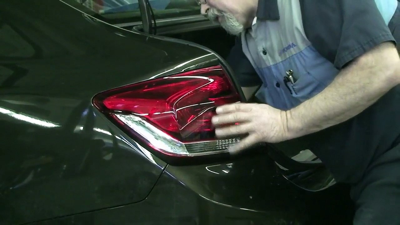 Episode #252 - 2013+ Honda Civic Sedan Taillight Upgrade Installation