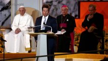 Mark Wahlberg Yells ’Go Eagles’ in Front of Pope Francis