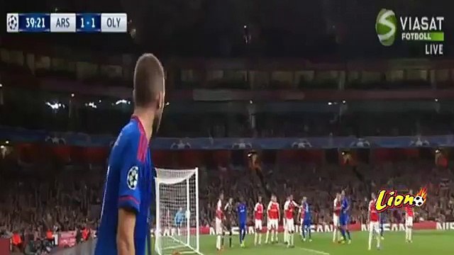 Arsenal vs Olympiakos 2-3 David Ospina Own Goal 2015
