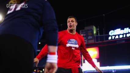 Rob Gronkowski Does “Whip & Nae Nae” While Hosting Women’s Football Clinic