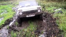 Russian roads and Lada Niva