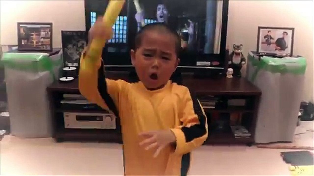 5 year old son Bruce - 布鲁斯 - Lý tiểu Long - ブルース