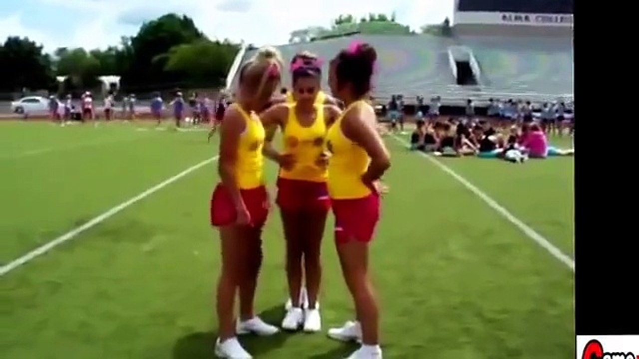 Really Funny Hot Girls Fails 2015 Compilation Videos