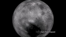 Images de la lune de Pluton, Charon, filmພ par la NASA