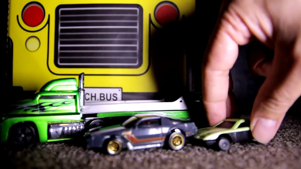 Hot Wheels TOY CARS Action! Police Car Fun for Kids!