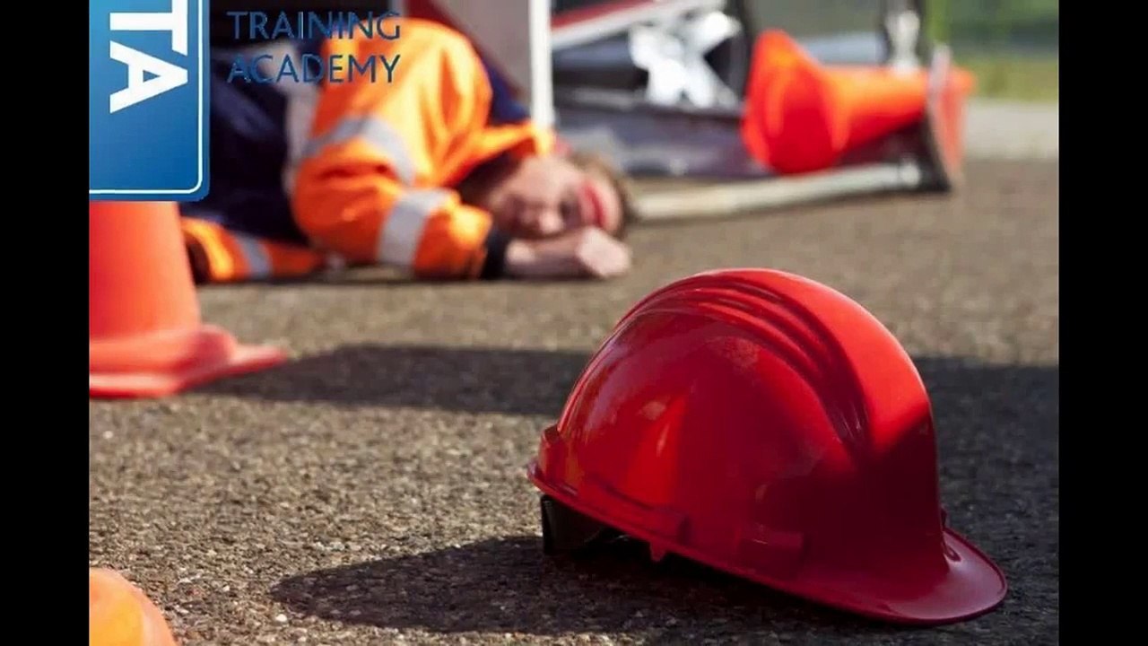 first aid at work course