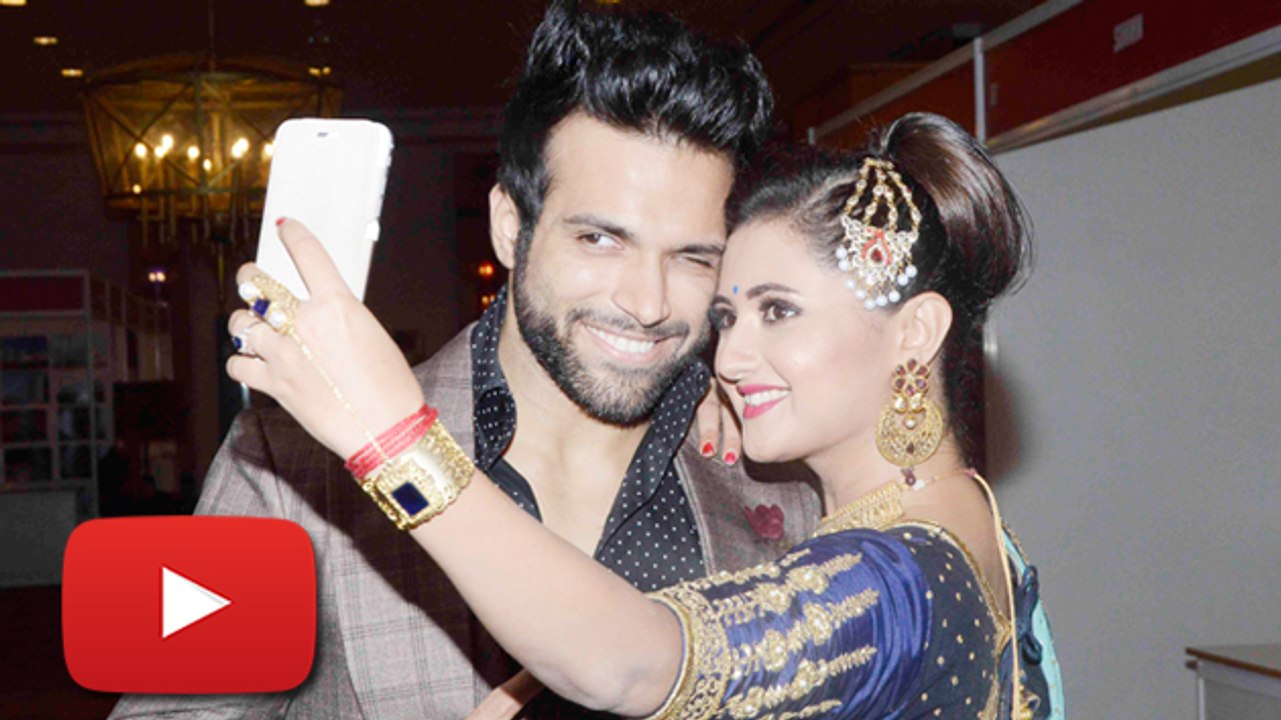 Rithvik Dhanjani, Rashami Desai @ 9th Globoil Awards! | #LehrenTurns29