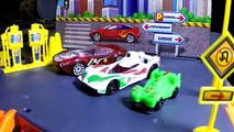SUPER TOY CAR JUMPS! Loop Track KIDS FUN! Action Slow Motion!