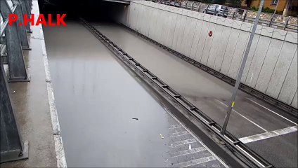 Her yağmurda aynı manzara_1