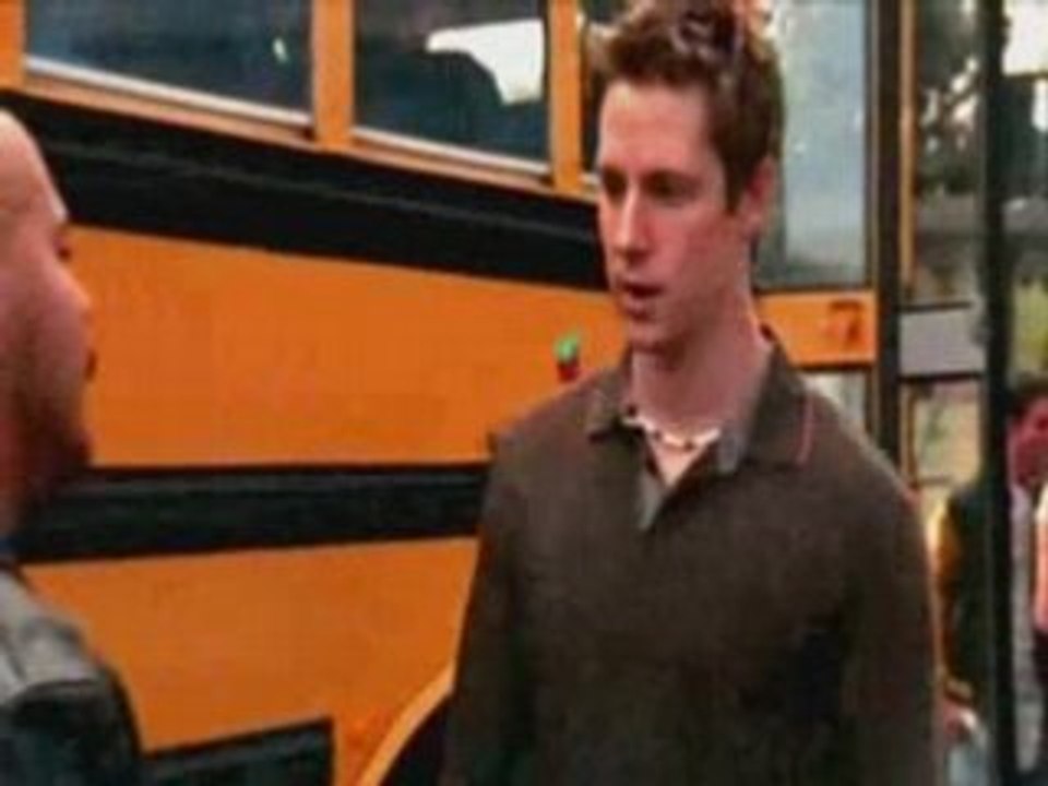 VERONICA MARS : WEEWIL & LOGAN FIGHT