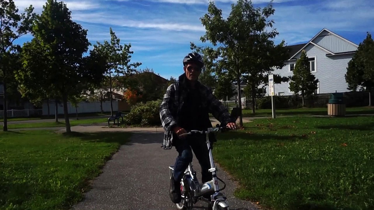SCHWINN E BIKE