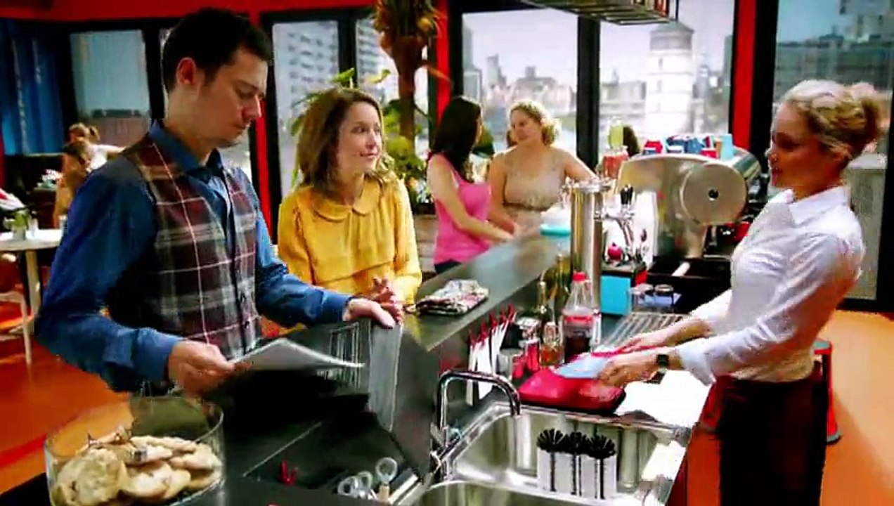 Marlene with family - part 061 (ep. 4164)