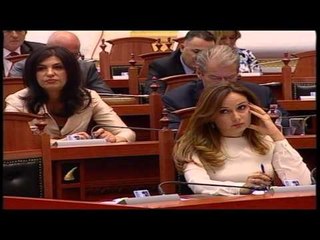 CEZ, Meta: Unë s’jam ish kryeministri, ndaj meje operacion mafioz - Ora News