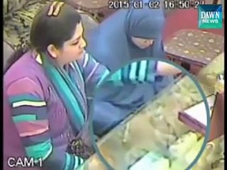 Female Thief Caught on CCTV Camera