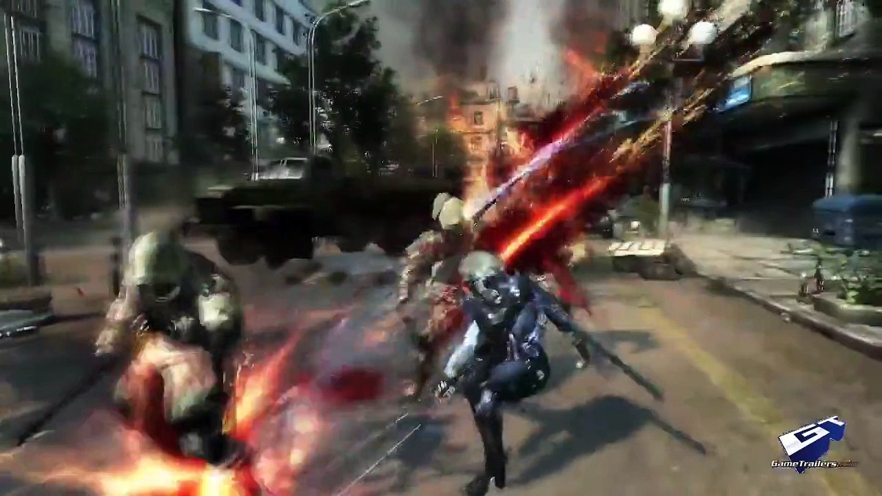 Metal Gear Solid: Rising - 2010 vs 2011