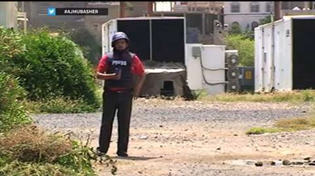 جولة لكاميرا الجزيرة مباشر في تعز لرصد آثار الدمار في محطة عصيفرة لتحويل الكهرباء