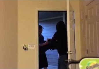 How to Hack an Amazon Dash Button to Order Pizza