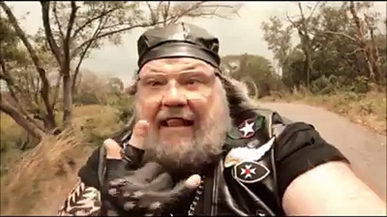 Les Pires Situations pour Prendre un Selfie