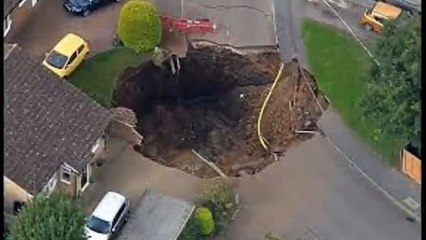 Residents in England Evacuated Overnight Due to Massive Sinkhole
