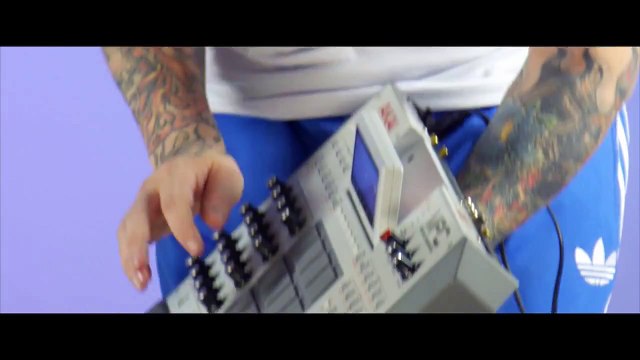 Cosme Salles - Bonde do Toiss part. MC Neguinho do Kxeta e Neymar (KondZilla - WebClipe)