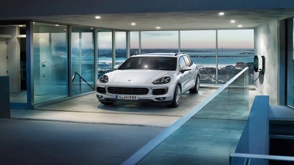 Car Tech - Porsche's Mission E previews an all-electric, Tesla-fighting Panamera