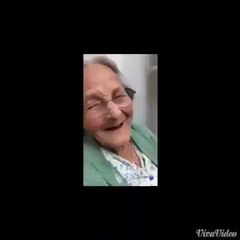 una patada por culisuelta jajaj