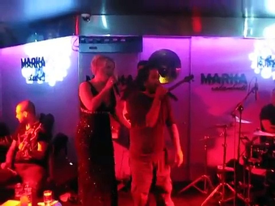 İzel & Fettah Can - Işıklı Yol