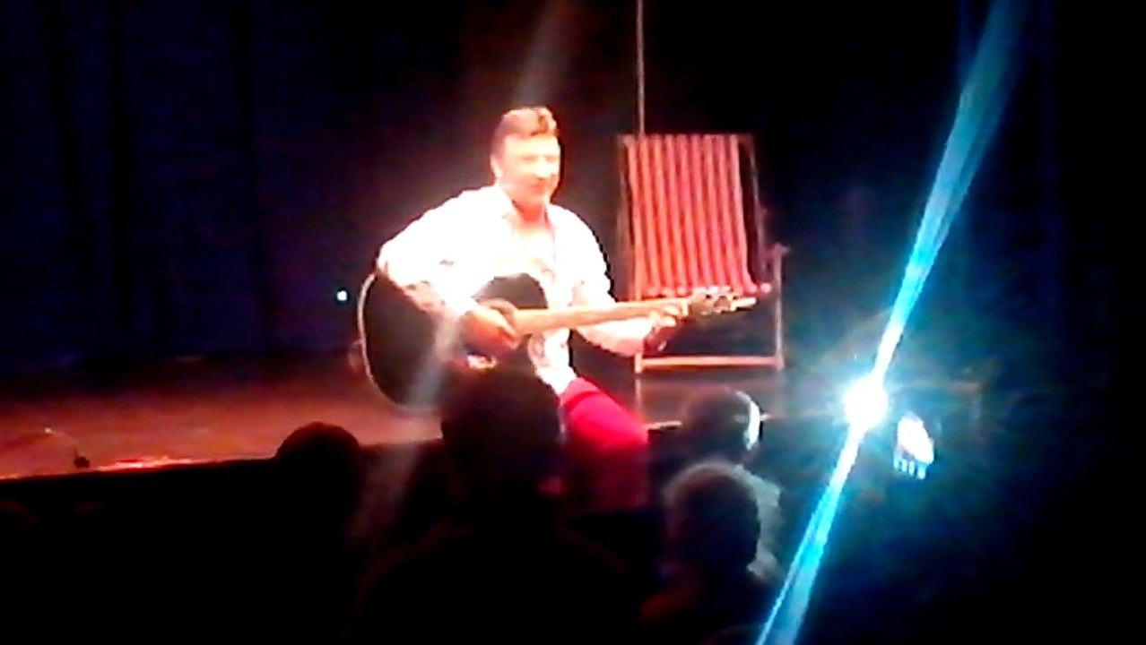 VID_20150926_195752