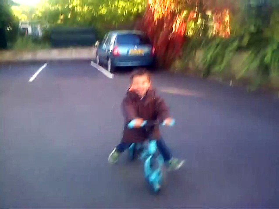 VID-20150929-00013