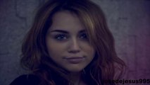 Miley Cyrus Desnuda Sin Ropa 2016