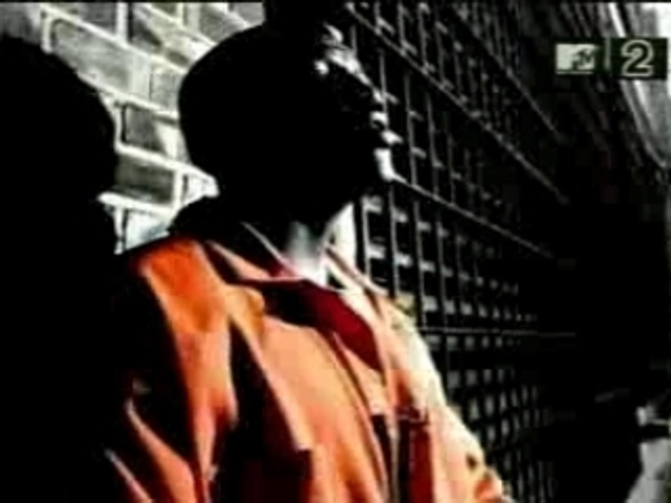Akon - Locked Up