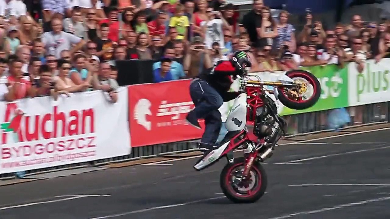 AMAZING SUPER CRAZY BIKER