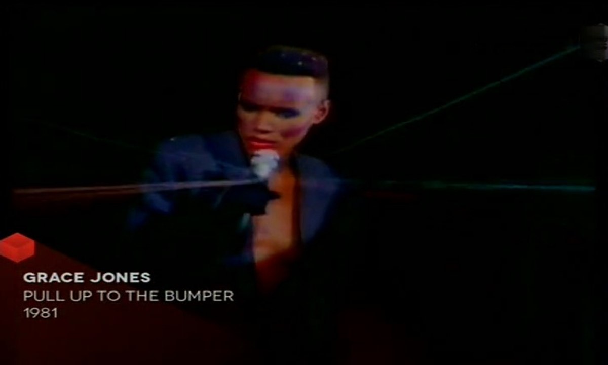 Grace Jones - Pull up to the Bumper 1981