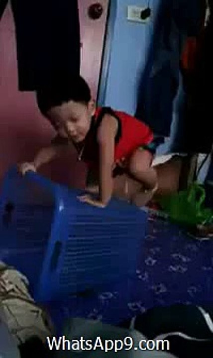 Little Boy Very Funny(whatsapp9.com)