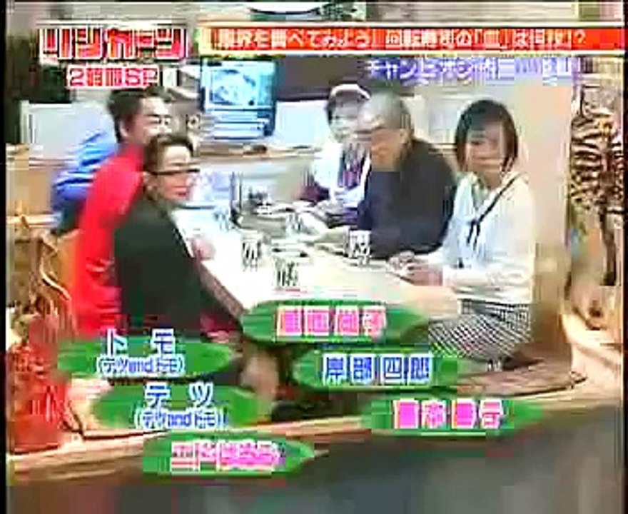 エド・はるみ　試合直後のチャンピオン内藤の前でダンスタイム＠回転寿司