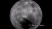 Images de la lune de Pluton, Charon, filmées par la NASA