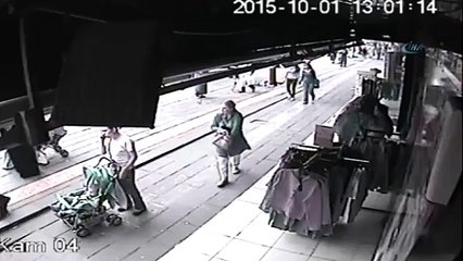 Otobüs faciası sırasında yaşanan panik kamerada