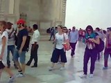 Beautiful Foreign Girls & Lovers Glimpses at Taj Mahal India Part 5