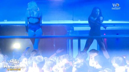 LCVSLM : Le show torride de Kim et Gaëlle - ZAPPING PEOPLE DU 02/10/2015