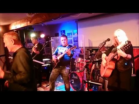 Corned Beef City - Berlin Straits- plays the Best of Dire Straits & Mark Knopfler