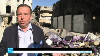 سوريا.. نواب فرنسيون يتجولون وسط ركام مدينة حمص