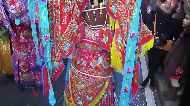 Le Nouvel An chinois à Paris ou La fête du Printemps