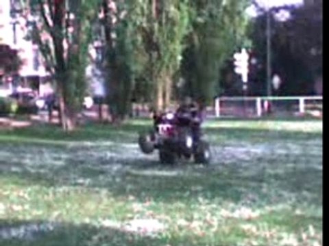 Rekta en roue avec Tete en 200 blaster